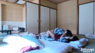 【素人流出】温泉旅館で愛し合うリアルな素人カップルのSEXを覗き見　日本人/素人カップル/個人撮影/ハメ撮り/無修正/パイパン/中出し/スマホ/女子大生/まろちゃんねる